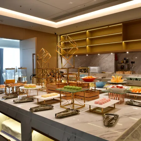 Elong Hotel (Nan'an Sports Center Branch