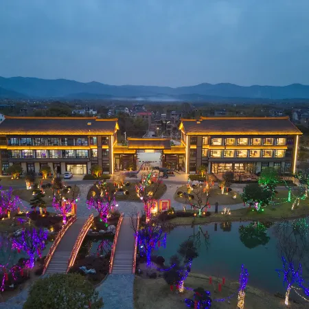 Floral Hotel·April Day Garden Hotel