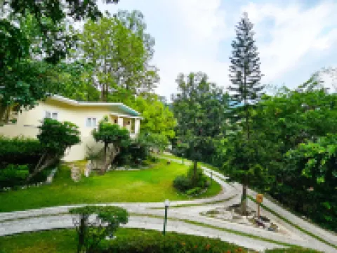 The Solluna Resort Hotels in Almora