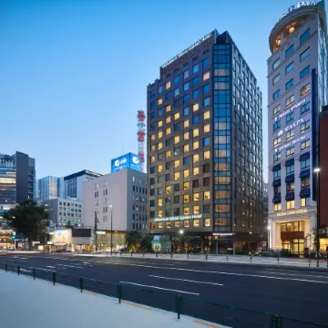 Millennium Mitsui Garden Hotel Tokyo - Ginza Отели рядом с достопримечательностью «Цукидзи»