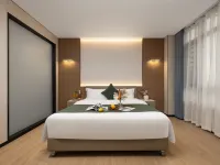 Weihongxing Hotel (Xinhong Square Branch, Yuanzhou Town, Boluo County, Huizhou) فنادق في بُوى لوى