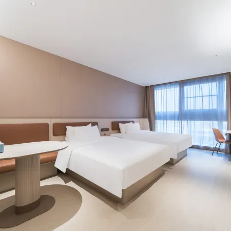HanTing Hotel (Macheng North Station Jintong Avenue)