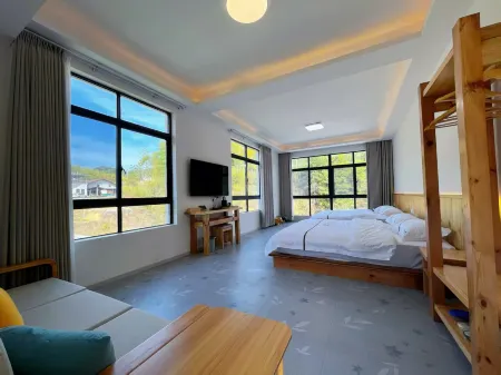 Meet the B&B Отели рядом с достопримечательностью «Mingtang Mountain»