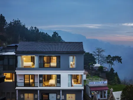 Dongmei Yueju Hostel Отели рядом с достопримечательностью «Qianzhang Canyon»