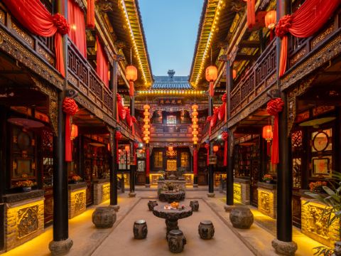 Yijingxuan boutique lnn