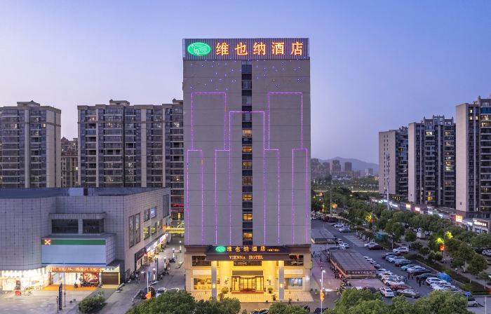 Vienna Hotel (Jian Yongxin Municipal Square)