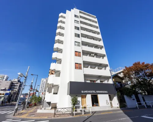 &แอนด์ โฮสเทล มินามิเซนจู โรงแรมใกล้ห้องอาบน้ำสาธารณะฮิโนเดะยุ