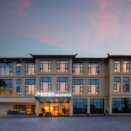 Yanlin Hotel