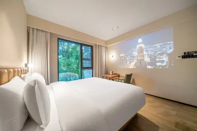 Kuobiehou Autonomous Homestay (Confucius Temple Fushan Park) Hotels near Fushan Park