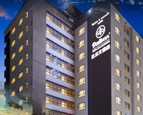 Dalivan Hotel & ApartmentsNear the city center and Arc de Triomphe 이텍 몰 주변 호텔