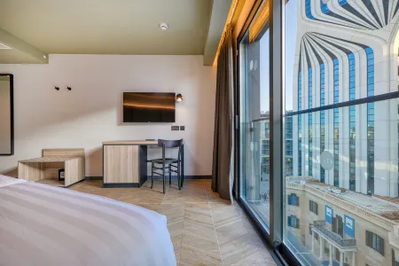 VITA Hotel & Rooftop