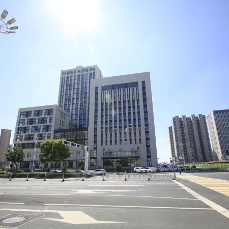 Chifeng Yue Smart Apartment (Hongshan Wanda Plaza)