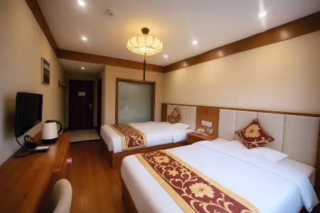 Daocheng Yading starry sky  hotel Отели в г. Даочжен