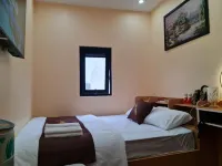 แอนส์ เฮาส์ - โรงแรมราคาถูก