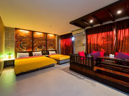 Pak Ping Ing Tang Boutique Hotel Отели рядом с достопримечательностью «Wat Suan Mokkh»