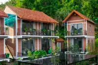 An Peaceful Homestay Hotels in Cat Hai
