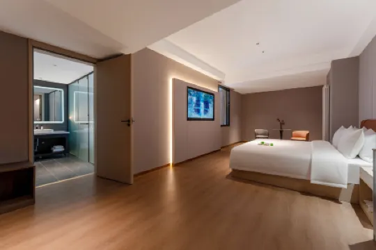 Yunqi Hotel (Datong Ancient City Qingyuan Store)