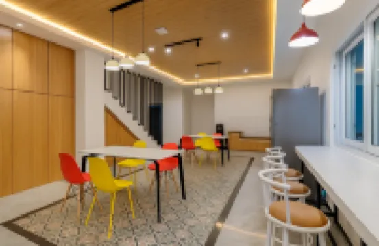 Lume Stay by Sinergi Hoteles en West Semarang