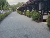 Resort Thalang 普拉頌佛寺附近的飯店