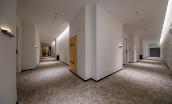 Floral Hotel·Follow your heart Hotel (Suzhou Guanqian Street Store)