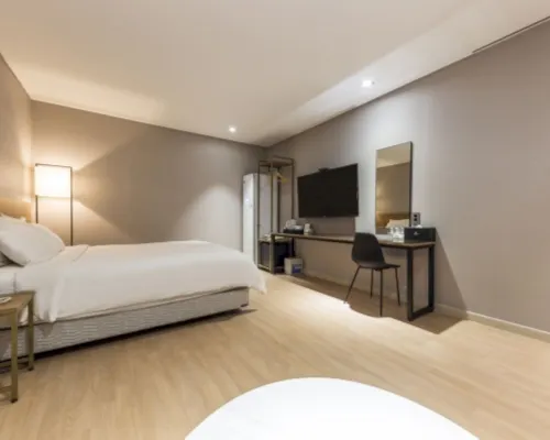 Daejeon Yuseong Top Cloud Hotel Hotels in Daejeon