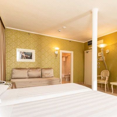 Superior Double Or Twin Room Hotel Principe Venice Promo Code