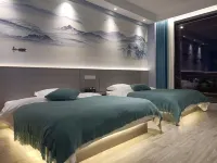 Mao Yunye Chinese Inn Hotels in Mao County