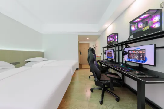 霹氪·PK電競公寓（清遠順盈·城市廣場店）