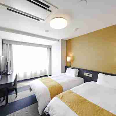 アパホテル〈鳥取駅前南〉 Rooms