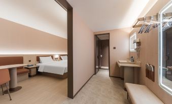 Hanting Hotel(Wuxi Ancient Canal Railway Station Branch )