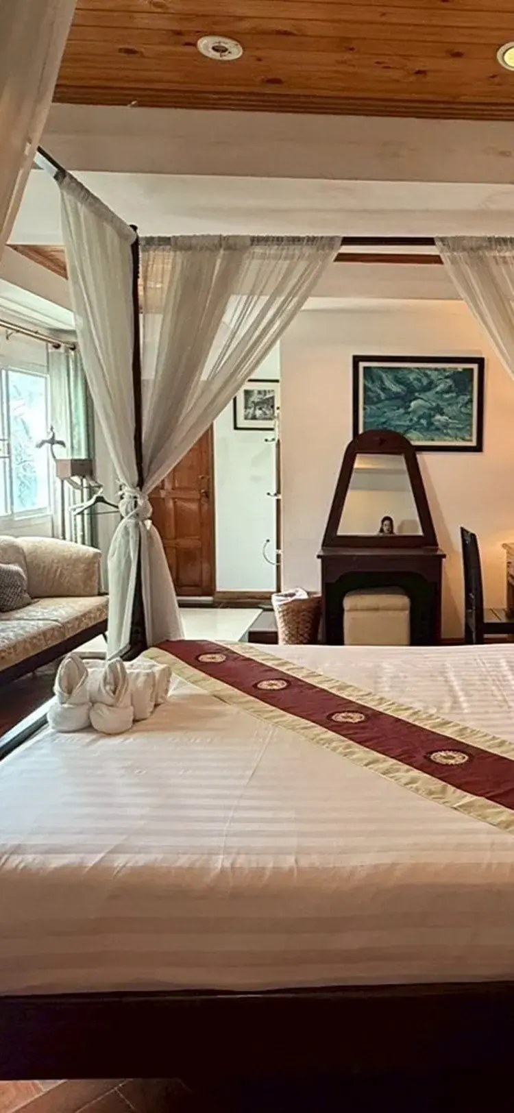 ห้องซูพีเรียร์ เตียงใหญ่ 1 เตียง