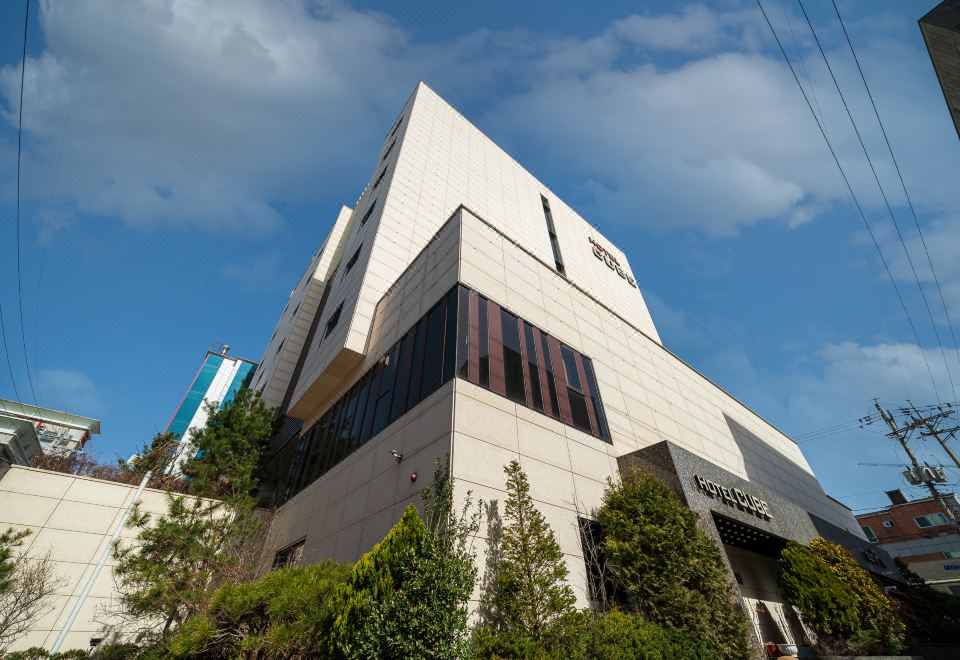 Hotel Cube 대표 이미지