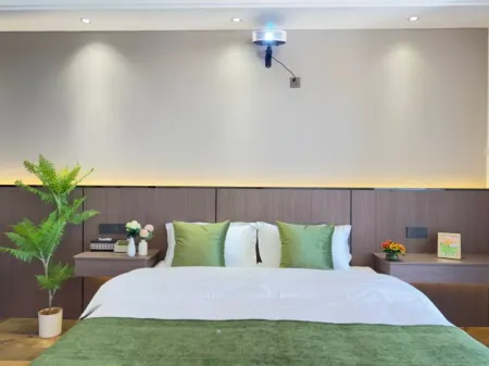 Jinge Biyu Homestay (Qinyun Road Branch) Отели рядом с достопримечательностью «Guizhou Police College»