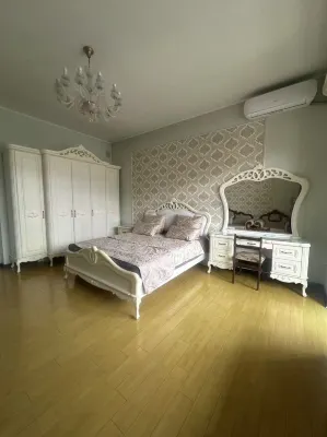 TabrisChina Vacation Rental - 2-Star