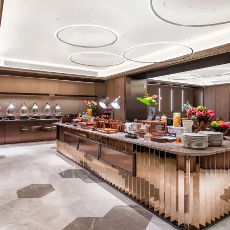 Jingjiang Orange Crystal Hotel