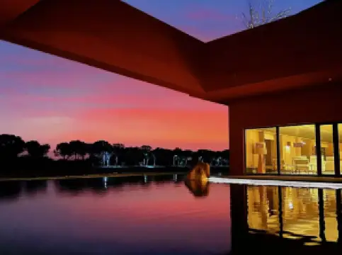 Jiashan Dayun Radisson Manor