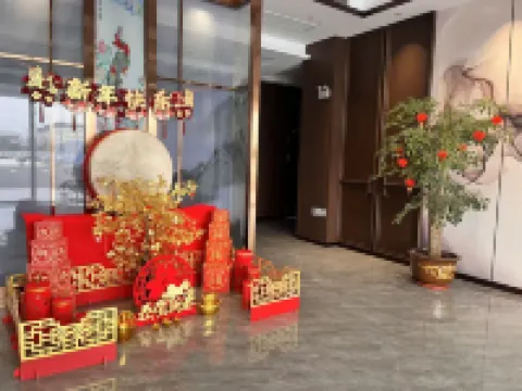 Soaring Phoenix Student Hotel 펑양 호텔