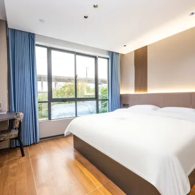 Yard Hotel (Quanzhou Railway Station Branch) Hotel berhampiran Wurong Ciji Palace