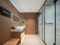 Boxi International Hotel (Dongyang Woodcarving Town Baolong Plaza)