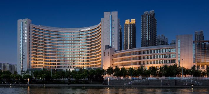 Banyan Tree Tianjin Riverside Hotels in Tianjin