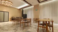 Weijing Lisi Hotel (Maoming Dianbai Lingmen Branch) - 신규