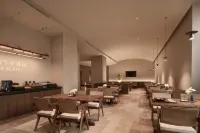 Xiamen University, Shapowei Seaview Atour Origin Hotel