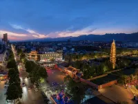 Moshang Qingju Hotel (Ruicheng Yongle Palace Branch) - parking
