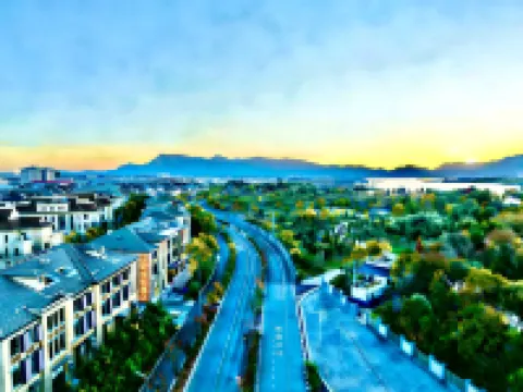Kunming Jiangye Resort Hotel (Dianchi Grand View Park) Các khách sạn gần Kunming Daguan Park