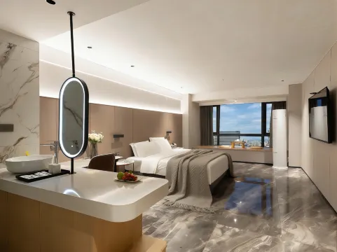 Fuzhou Modern Crown Hotel - Fuzhou