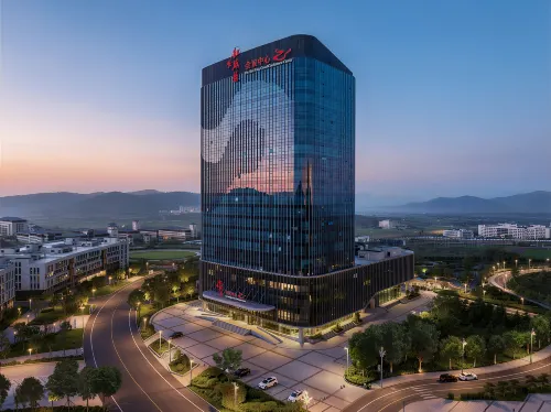 Hongqiqu Conference Center Hotel