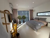 冰瀑雲舍