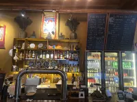 Xiaoguanzhai Hostel - ที่มีบาร์