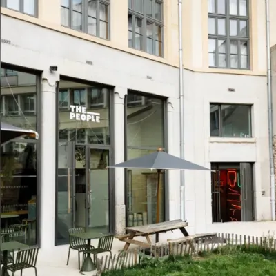 The People Hotel Lyon 鄰近克魯瓦魯塞的酒店