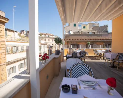 Relais Monti Hoteles cerca de Coliseo